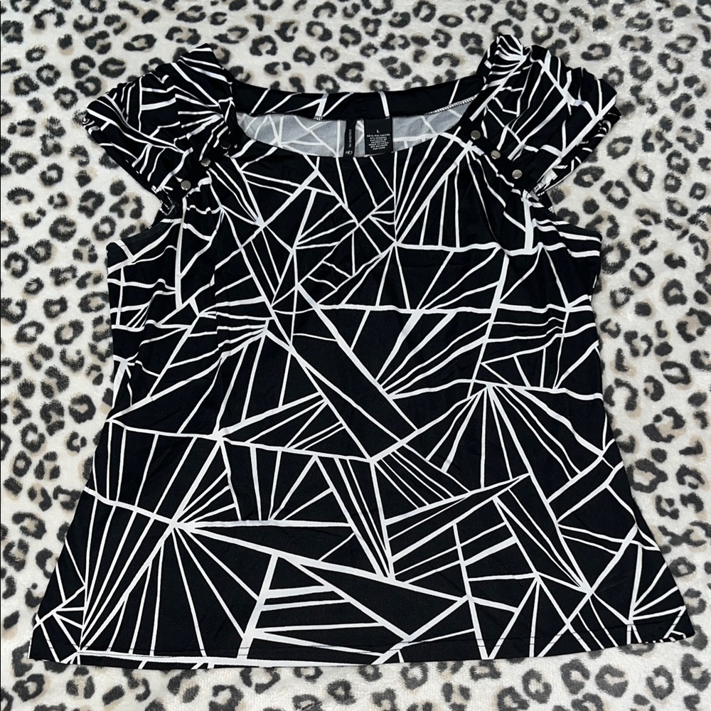 Geometric Black and White Women's Top